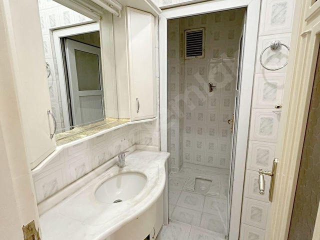 GÜVENEVLERDE 4+1 MUHTEŞEM GENİŞLİKTE KİRALIK DİARE FIRSATI - Görsel 22