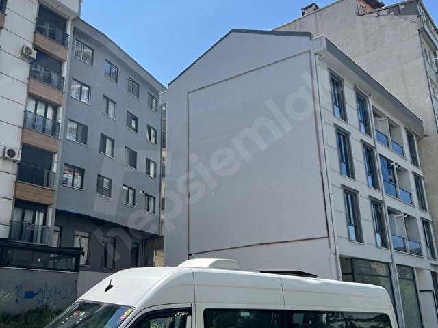 ŞİŞLİ FERİKÖY ANT HİLL KARŞISI KAPALI OTOPARKLI 2+1 DAİRE - Görsel 14