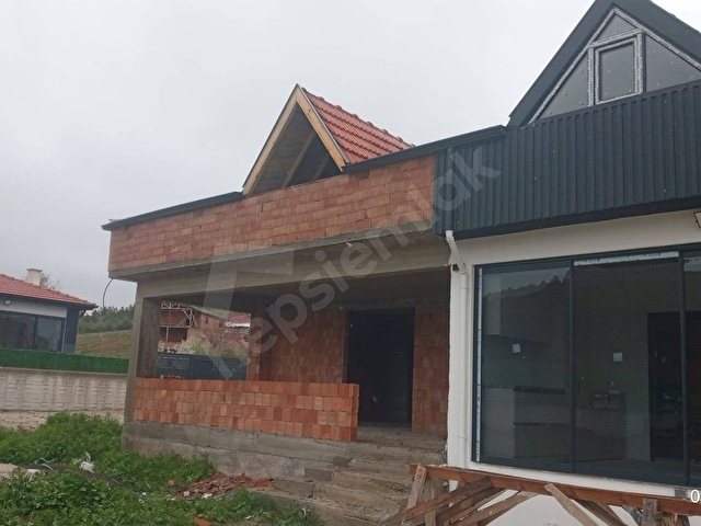 Sarmaşa Köyünde Fırsat: 537m² Bahçeli, Zevkinize Göre Tasarlayacağınız 80m²+dublex Müstakil Ev! - Görsel 7
