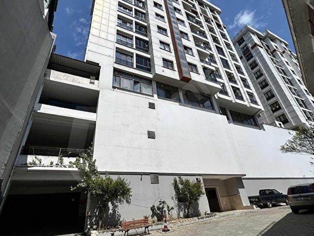 AKTİF EMLAKTAN ESERPARK SİTESİNDE 6. KAT 2+1 95M2 KÖŞE DAİRE