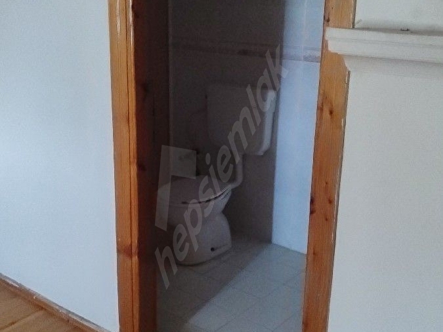 Nazilli merkezde okullar karşısında - Görsel 18