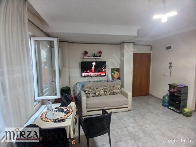 KUMBAĞDA DENİZE YAKIN BAHÇE KEYFİ & YAZLIK SATILIK 2+1 DAİRE - Görsel 2