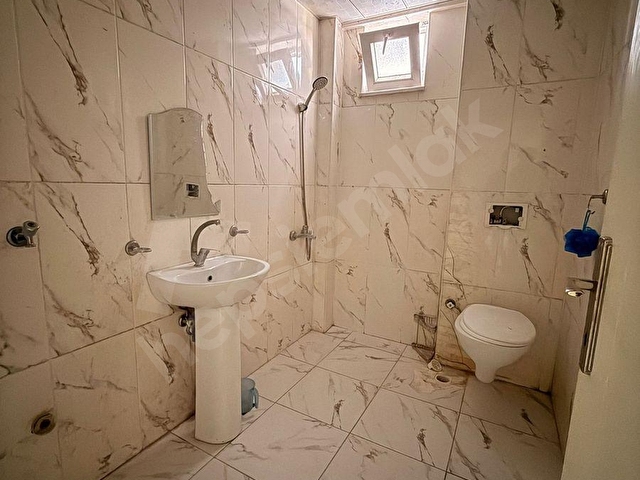 ORHANGAZİ MAHALLESİ ZEMİN KAT SATILIK 4+1 DAİRE - Görsel 18