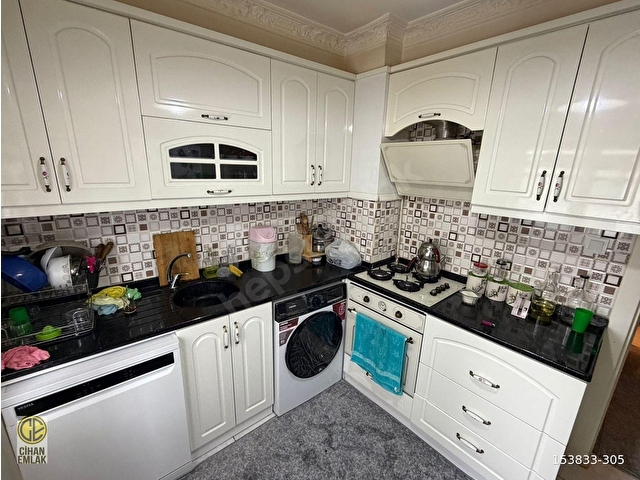 CİHAN EMLAK TAN CADDE DİBİ 1.KAT ÇİFT BALKON SATILIK 3+1 DAİRE - Görsel 2