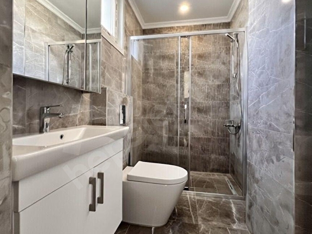 CADDEBOSTAN SAHİLDE İŞ YERİNE UYGUN 120M2 NET 3+1 SIFIR - Görsel 10