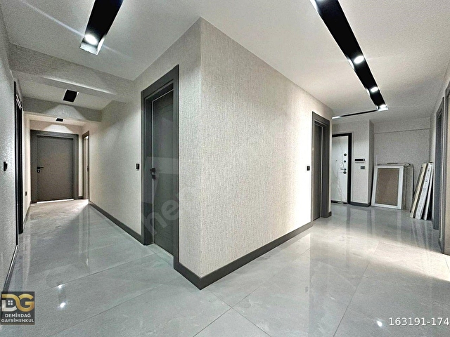 KEÇİÖRENDE 4+1 ÇİFT BANYO MERKEZİ KONUMDA DEMİRDAĞ GAYRİMENKUL - Görsel 21