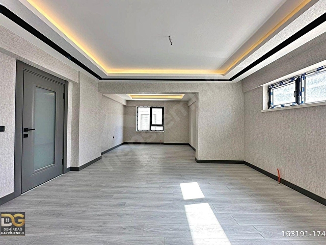 KEÇİÖRENDE 4+1 ÇİFT BANYO MERKEZİ KONUMDA DEMİRDAĞ GAYRİMENKUL - Görsel 26
