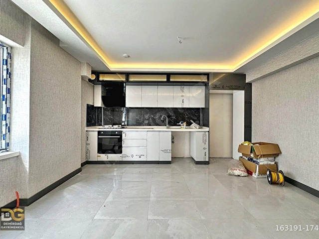 KEÇİÖRENDE 4+1 ÇİFT BANYO MERKEZİ KONUMDA DEMİRDAĞ GAYRİMENKUL - Görsel 2
