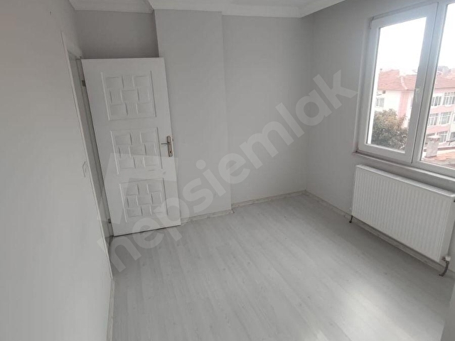 ZİRVE EMLAKTAN MAHSEN MAH. KOZLAR SK.TA 2+1 KİRALIK DAİRE - Görsel 5