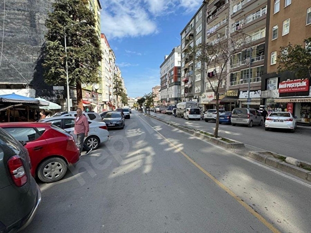 MODERN PAZAR DA 30M2 SATILIK DÜKKAN - Görsel 5