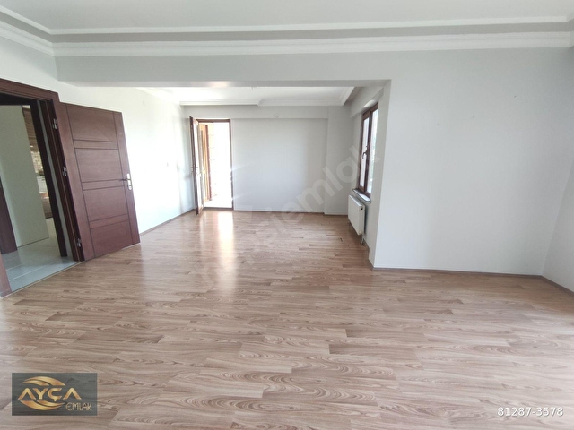 CADDE ÜSTÜ SİTE İÇİNDE AYÇADAN SATILIK 3+1 GENİŞ DAİRE - Görsel 7