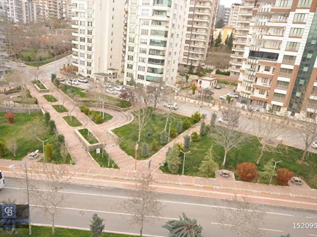 COLDWELL BANKERDAN GÜZELŞEHİRDE EŞYALI 200 M2 2+1 DAİRE - Görsel 27