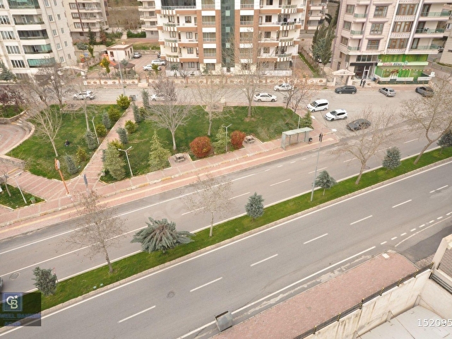 COLDWELL BANKERDAN GÜZELŞEHİRDE EŞYALI 200 M2 2+1 DAİRE - Görsel 26