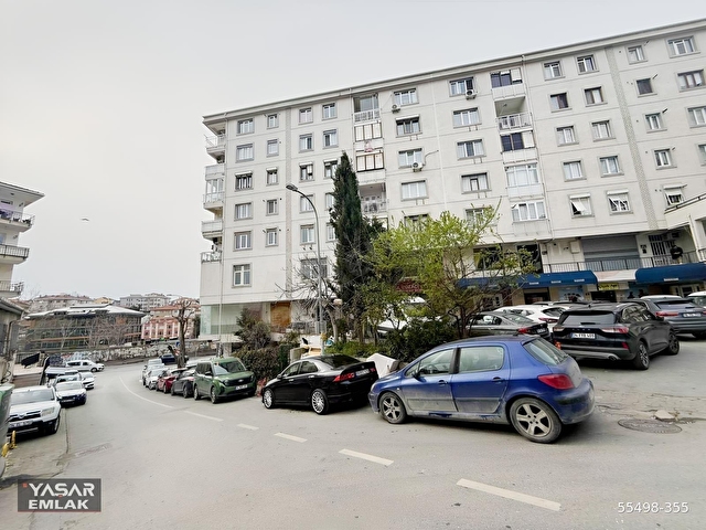 ACIBADEM MERKEZDE 130 M2 3 + 1 ARAKAT DAİRE / ASANSÖR