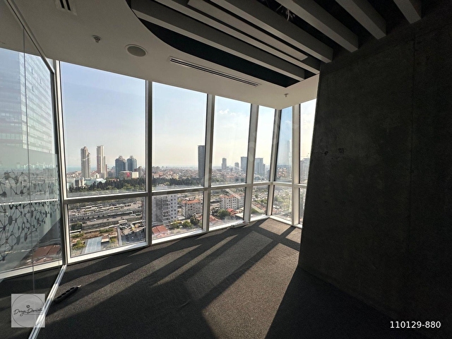 ŞİŞLİ TRUMP TOWERS 240m2 DEKORASYONLU HAZIR KİRALIK OFİS - Görsel 24