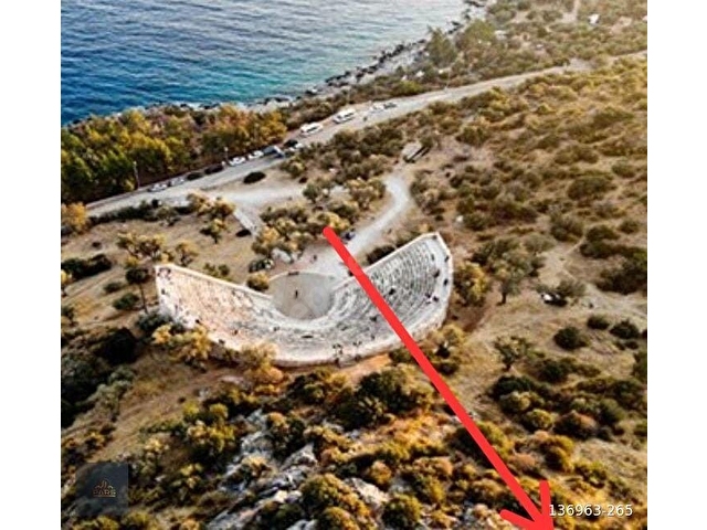 ACİL SATILIK KAÇIRILMAYACAK FIRSATA  KAŞ ÜZÜMLÜdE TEK TAPU TARLA