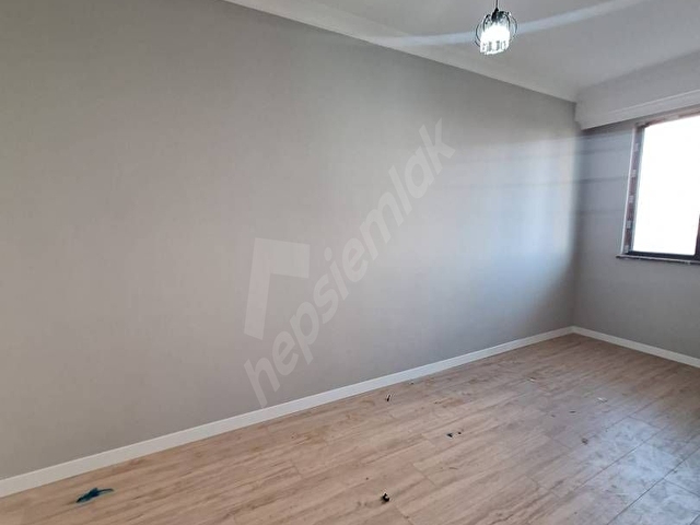 MASRAFSIZ, OTURUMA HAZIR VE SIFIR DAİRE! ASANSÖRLÜ BİNADA KİRALIK - Görsel 5