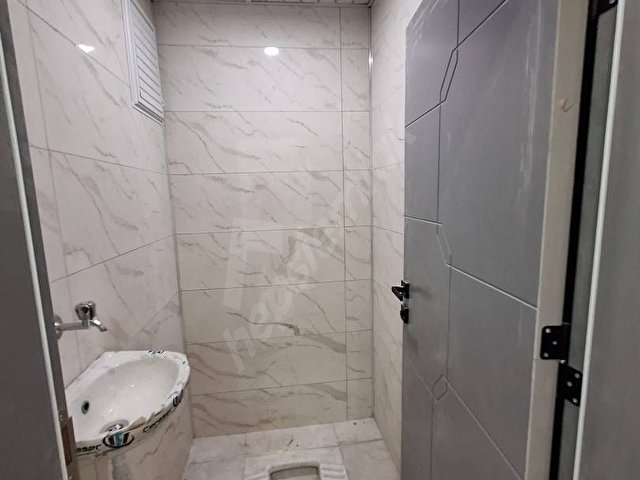 MASRAFSIZ, OTURUMA HAZIR VE SIFIR DAİRE! ASANSÖRLÜ BİNADA KİRALIK