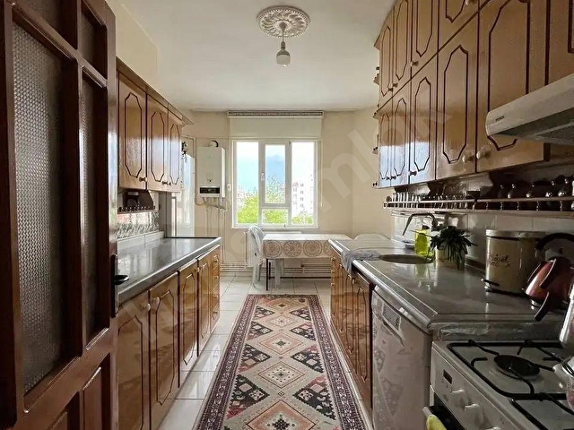 DEVELİNİN GÖZ BEBEGİ YENİ MAHALLEDE SATILIK 3+1 140M2 DAİRE