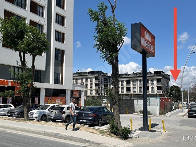 ARNAVUTKÖY BOLLUCA MİLLET BAHÇESİ VE SİTELERE KOMŞU KİRALIK DÜKKAN