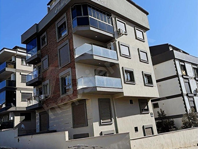 Seferihisar Camikebir Mahallesi Satılık Dublex 3+1 Daire - Görsel 3