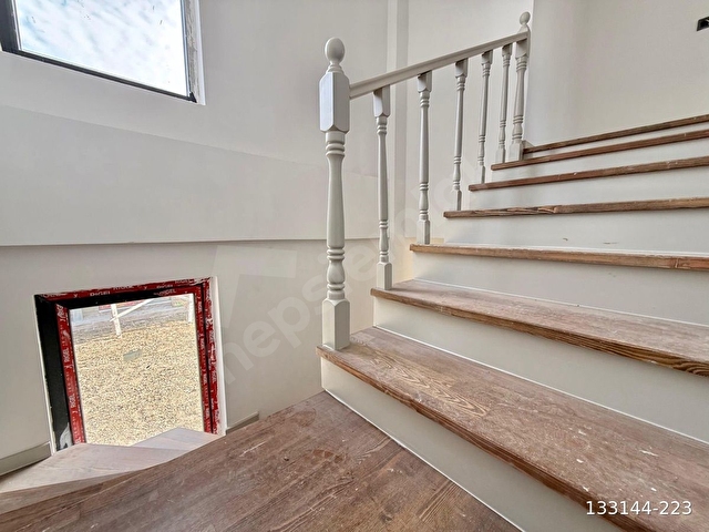 Karaali bölgesi sıfır villa - Görsel 13