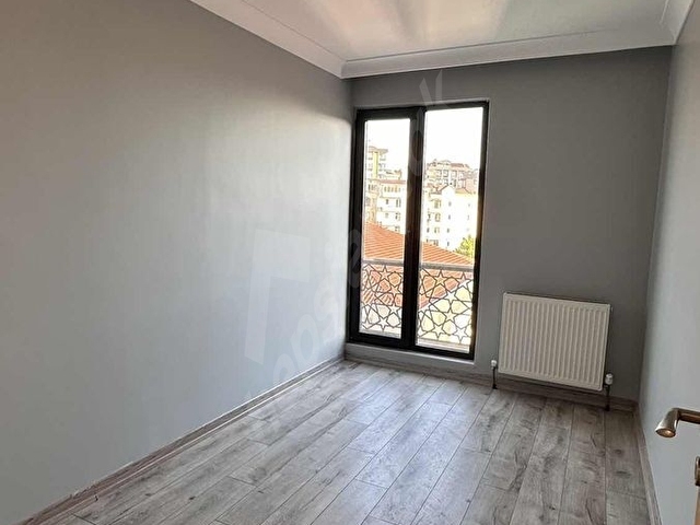 ORMANKÖYE KOMŞU ÇEKMEKÖY GÜNGÖREN MAH. SATILIK 3+1 DAİRE - Görsel 7