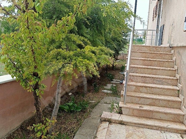 OVADEMİRLER SATILIK 4 KATLI MÜSTAKİL EW - Görsel 2