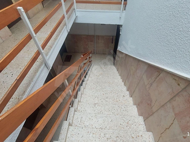 ECE DEN ASANSÖRLÜ DİKMEN CADDESİ ÜZERİNDE MANZARALI YAPILI 3+1 - Görsel 18