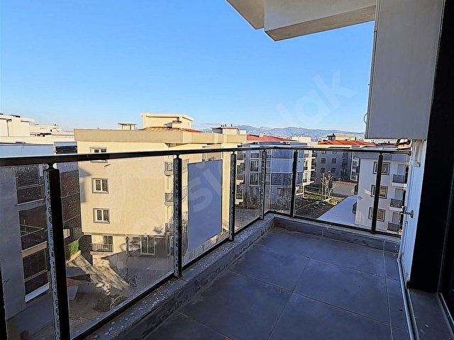 MENEMEN SEYREK MERKEZDE KİRALIK LÜKS 1+1 SIFIR DAİRE - Görsel 4
