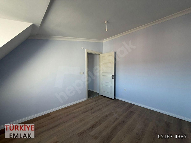 ARNAVUTKÖY 2+1 TÜRKİYE EMLAK ÇATI KATI 93m² SATILIK DAİRE - Görsel 19