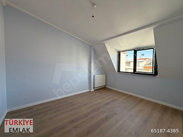 ARNAVUTKÖY 2+1 TÜRKİYE EMLAK ÇATI KATI 93m² SATILIK DAİRE - Görsel 3