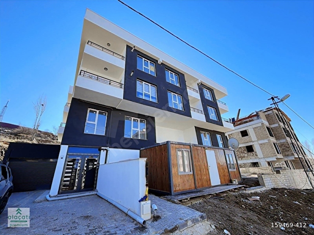 ALAÇATIDAN Oturum Başlayan Yeni Binada, Manzaralı, Kiralık 1+1 - Görsel 2