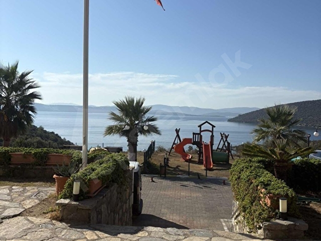 KIYIKIŞLACIK ZEYTİNLİKUYU DENİZE SIFIR İASSOS BEACH CLUBDA - Görsel 9