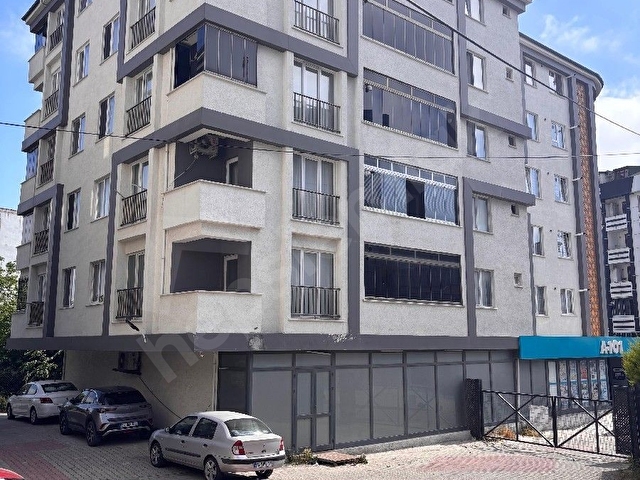 Sahibinden Hadımköy Merkezde Ebevyn Banyolu 2+1 Geniş Daire - Görsel 20
