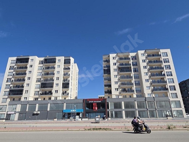 ÇANAKKALE MERKEZ KARACAÖREN SATILIK 3+1 DAİRE ANA CADDE ÜSTÜNDE - Görsel 3