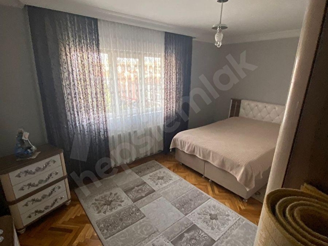 YUNUSEMRE CD ÜZERİ*SİTE İÇERİSİNDE 3+1 *140 M2*ÖNCEPHE*MANZARALI - Görsel 12