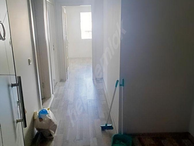Bornova İnönü Mahallesinde İçi Yapılı 2+1 Kiralık Daire - Görsel 17