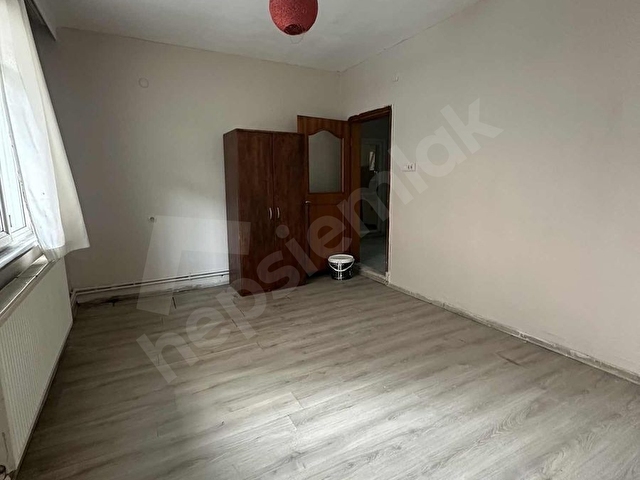 KAÇMAZ EMLAK TAN ANA CADDEYE YAKIN 26 M2 ARSA PAYLI 2+1 DAİRE.. - Görsel 12