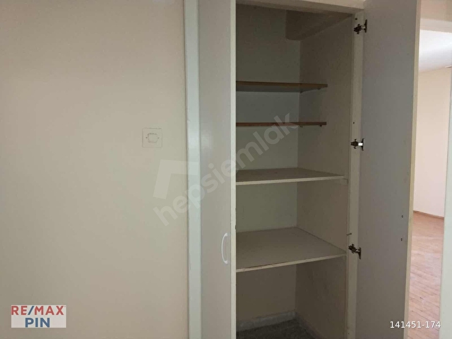 EFELER GİRNE MH HUZUREVİ CD 4+1 MÜTHİŞ KONUMLU DAİRE - Görsel 30