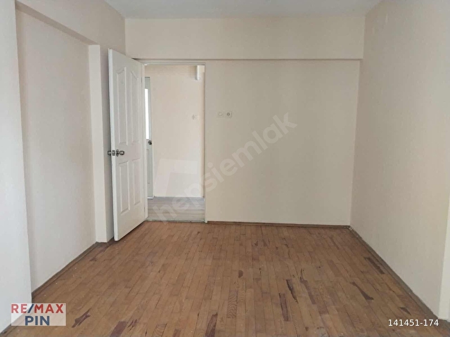 EFELER GİRNE MH HUZUREVİ CD 4+1 MÜTHİŞ KONUMLU DAİRE - Görsel 18