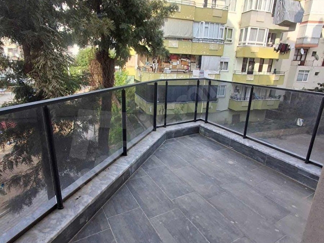 GÜLLERPINARI MAHALLESİ DENİZE 400 METRE SATILIK 1+1 SIFIR DAİRE - Görsel 5