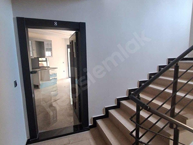 GÜLLERPINARI MAHALLESİ DENİZE 400 METRE SATILIK 1+1 SIFIR DAİRE - Görsel 4