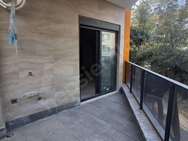 GÜLLERPINARI MAHALLESİ DENİZE 400 METRE SATILIK 1+1 SIFIR DAİRE - Görsel 2