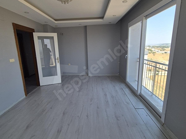 BOYNUYOĞUNDA 3+1 KAPALI MUTFAK GENİŞ OTURUMLU KİRALIK DAİRE - Görsel 6
