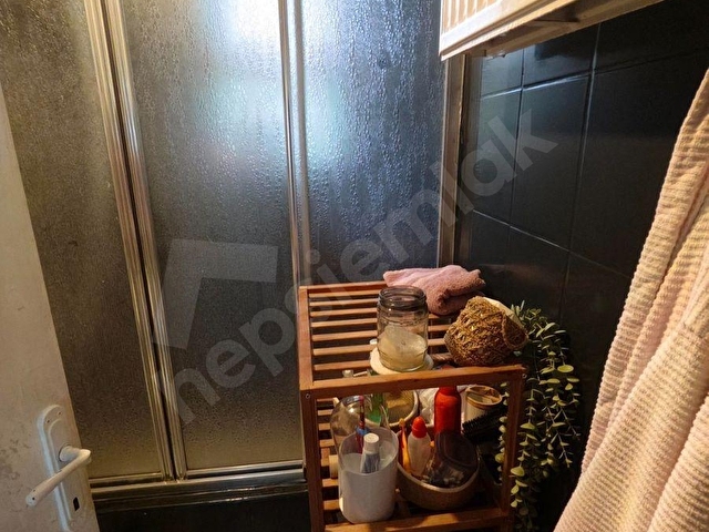 İstinye koyu manzaralı sahile 2 adım aydınlık 1+1 kombili daire - Görsel 15