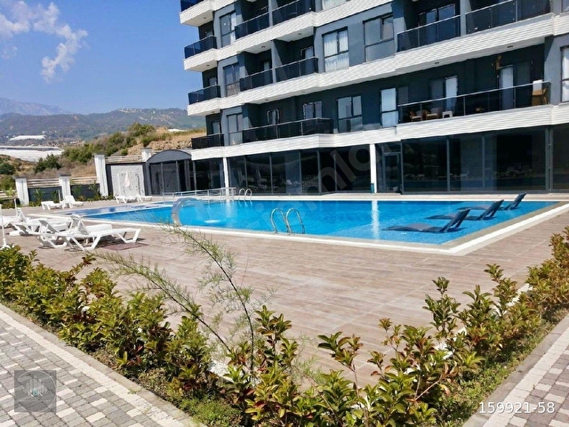 Alanya Demirtaşta Full Eşyalı, Aktiviteli 1+1 Satılık Daire