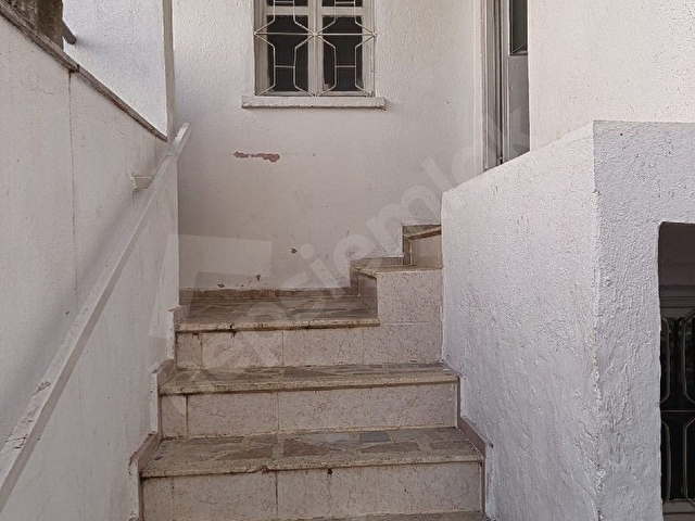 Aşağıbey köyü iyi durumda köy evi - Görsel 3