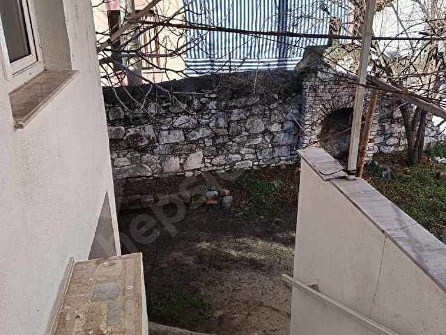 Aşağıbey köyü iyi durumda köy evi - Görsel 5