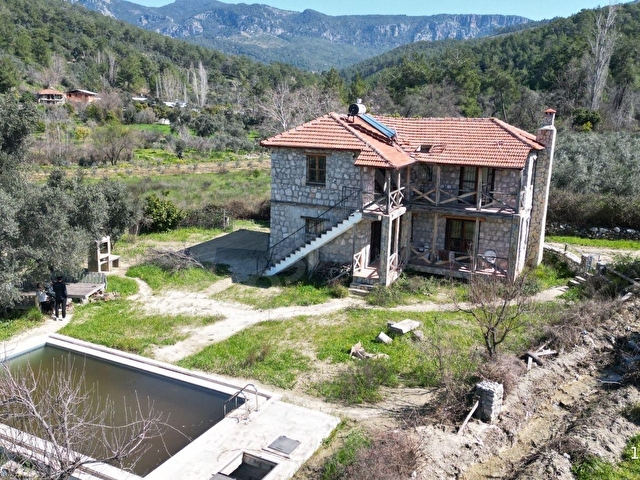 SAHİL CEYLANDA SATILIK 2+1 DUBLEKS MÜSTAKİL TAŞ VİLLA - Görsel 29